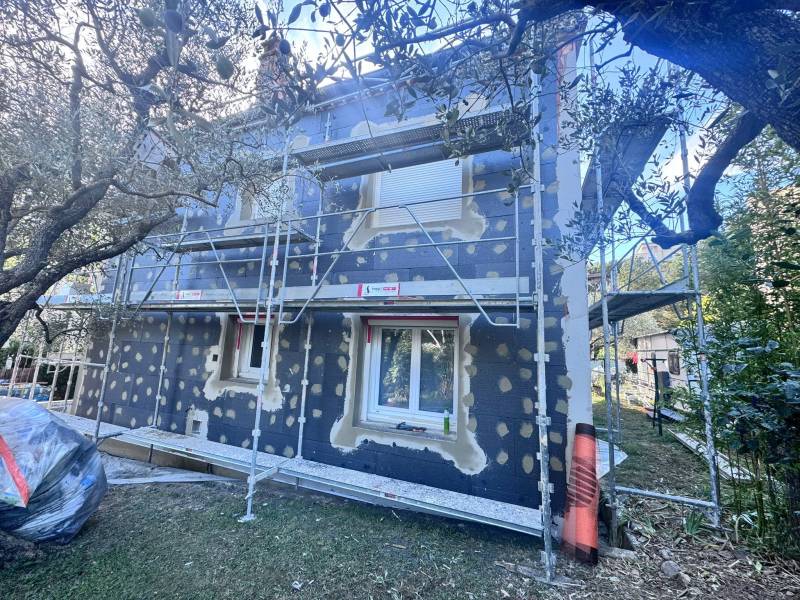 Artisan RGE expérimenté en isolation des façades à Aubenas 07200